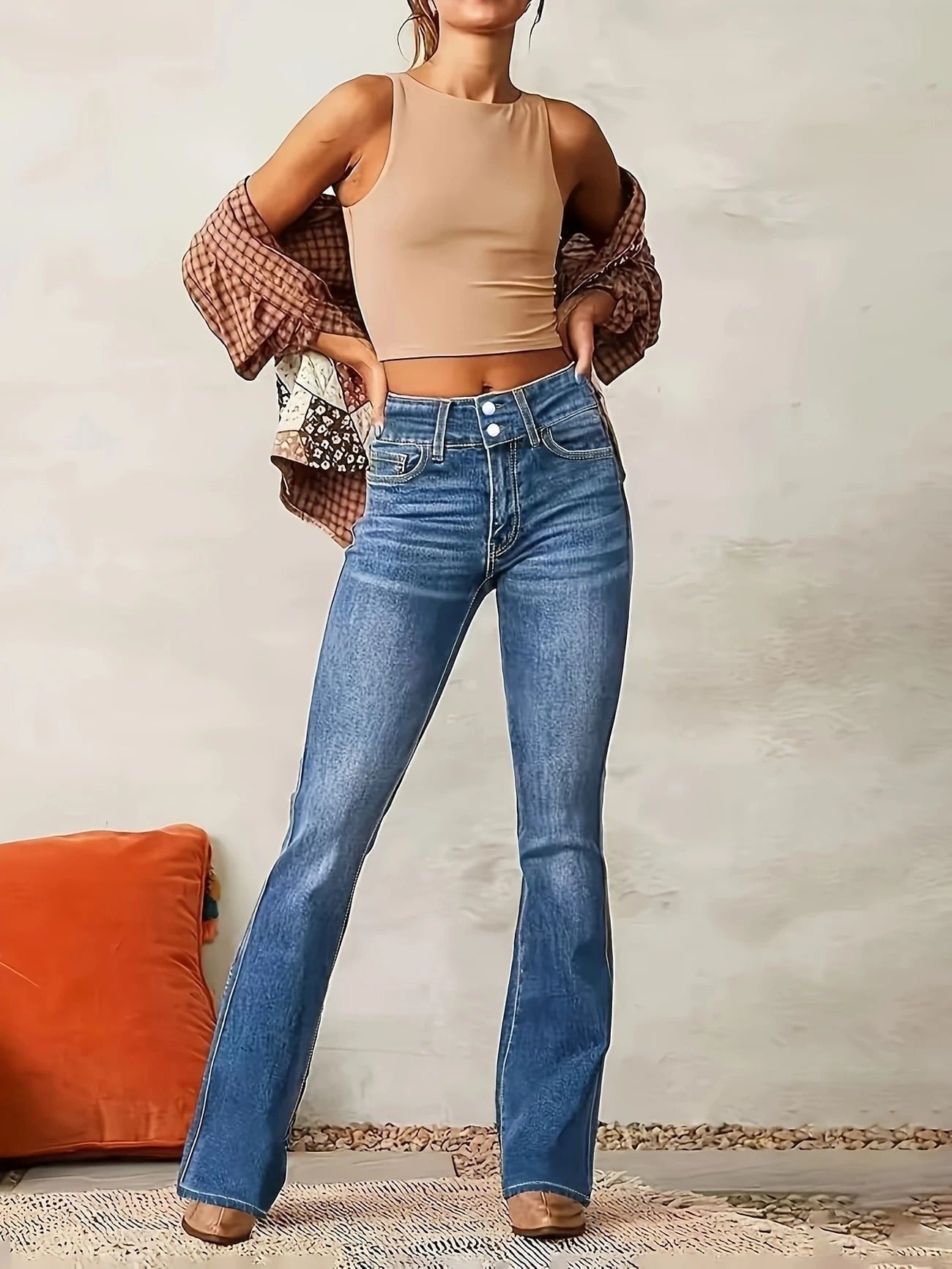 Ivy Women's Jeans | High-Waist Flare Medium-Wash Denim 4