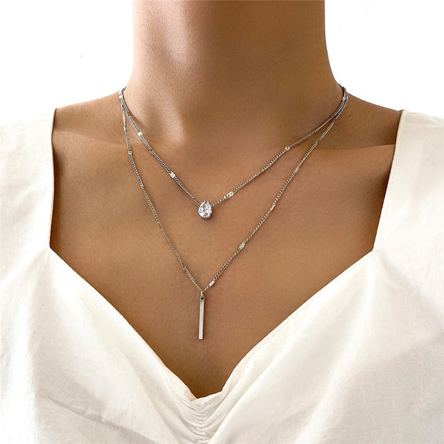 Vina Women's Necklace | Gold Pendant, Elegant Water Drop Design 1